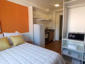 Roomo Curitiba One House Residencial