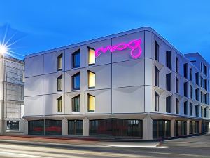 Moxy Lausanne City