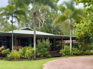 Paperbark Retreat