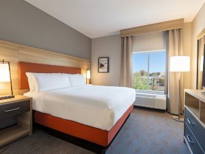 Candlewood Suites Collingwood