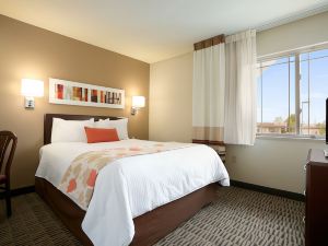 MainStay Suites Detroit Auburn Hills