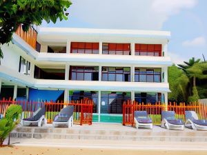 Paradise Beach Resort & Diving School