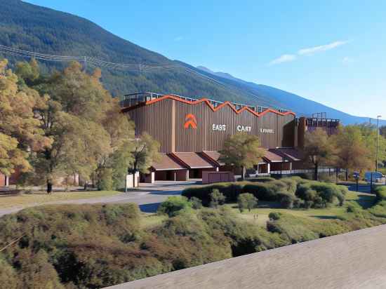 Hotel Base Camp Lodge - Albertville Hotel Exterior