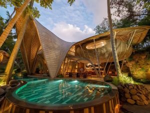 Ulaman Eco Luxury Retreat