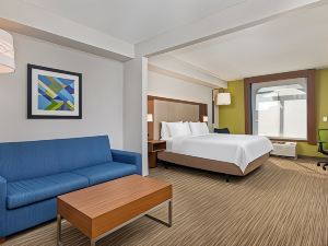 Holiday Inn Express & Suites MT. Juliet-Nashville Area