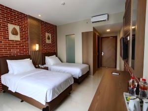 Lynn Hotel Mojokerto