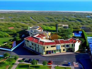 Praia da Lota Resort – Beachfront Hotel