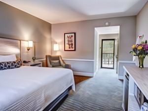 Best Western Sea Island Inn