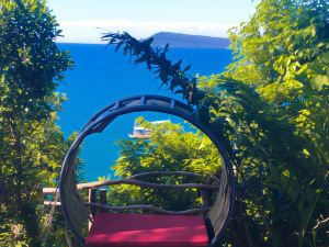 The Cliff Hostel, M'Pay Bay