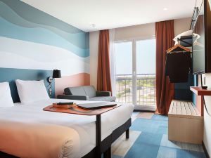 Ibis Styles Miramas - Provence