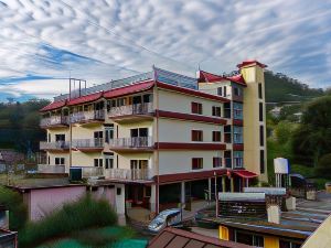 Hotel Vista Bhowali, Nainital - Vegetarian