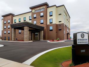 Cobblestone Hotel & Suites - Stevens Point