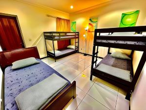 Home Stay Hostel