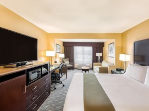 Holiday Inn Express & Suites San Jose-Morgan Hill