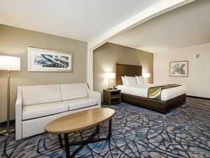 Quality Suites Houston Hobby Airport