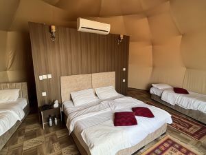 Ziyad Luxury Camp