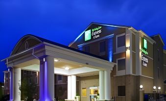 Holiday Inn Express & Suites Clearfield