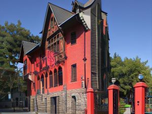 Hotel Boutique Castillo Rojo