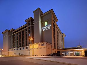 Embassy Suites by Hilton Dallas Park Central Area