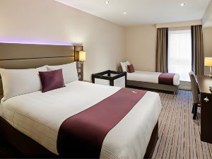 Premier Inn Edinburgh City Centre (Lauriston Place)