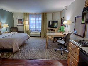 Candlewood Suites Fargo-N. Dakota State Univ.