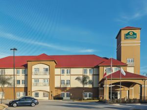 La Quinta Inn & Suites by Wyndham Houston Hobby Airport