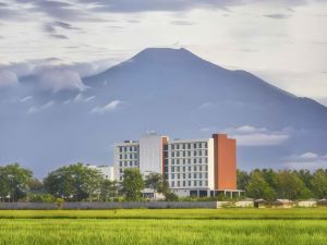 Braling Grand Hotel Purbalingga, Azana Hotels Collection