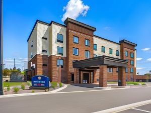 Cobblestone Hotel & Suites - Lynden