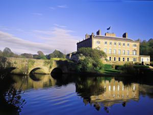 Westport Coast Hotel