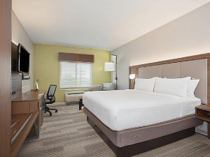 Holiday Inn Express & Suites Amarillo