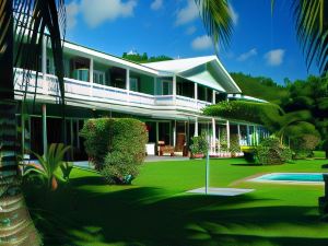 Raiatea Lodge Hotel