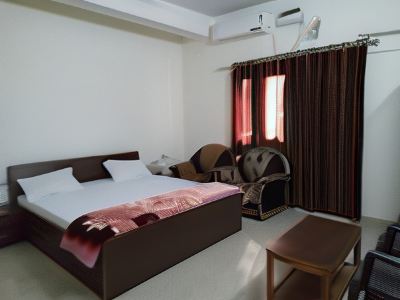 Standard Room with Air Conditioner Shree Meena Samudayik Bhawan and Guest House Photo