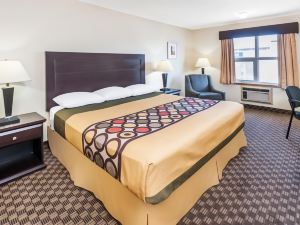 Super 8 by Wyndham Calgary/Airport