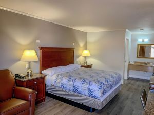 Motel 6 Newport News, VA - Fort Eustis