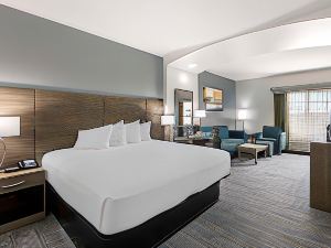 Best Western Plus MidAmerica Hotel