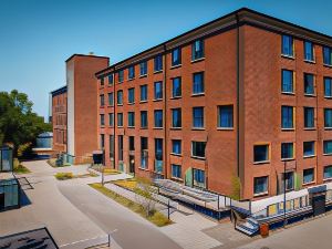 Montownia Lofts & Experience