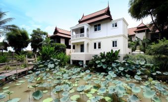 Ayutthaya Garden River Home