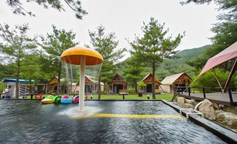 Pocheon Woori Glamping and Caravan