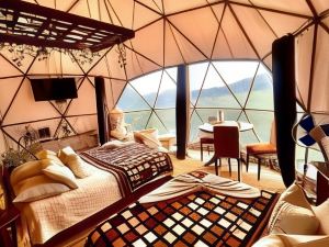 Poas Volcano Observatory Lodge & Glamping