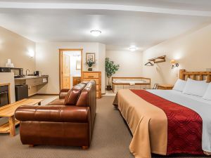 Econo Lodge Inn & Suites Kalispell - Glacier National Park Gateway