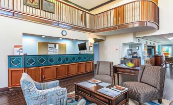 Quality Suites Paducah I-24