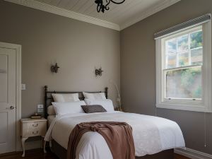 The Ark Stanley Luxury Bed and Breakfast