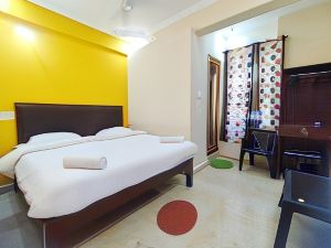 Hotel Candolim Aloft