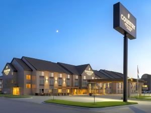 Country Inn & Suites by Radisson, St. Cloud West, MN