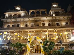 Guleria Kothi at Ganges