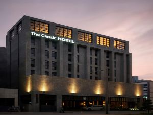 The Classic Hotel by hotelone