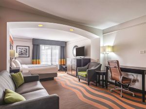 La Quinta Inn & Suites by Wyndham Prattville