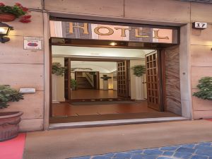 Hotel Tirreno