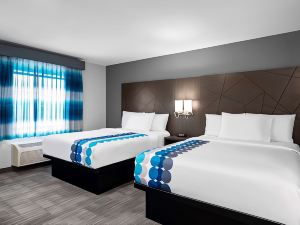 La Quinta Inn by Wyndham Indianapolis Airport Executive Dr