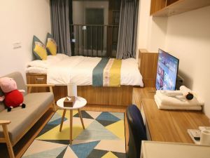 Milan Zhengzhou Hotel Apartment (Zhengzhou East Railway Station)